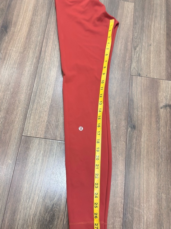 Lululemon Wunder train HR tight size 6 with inseam 28” Legging Cayenne - Picture 7 of 8